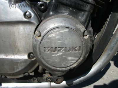 Suzuki_GSX_750EF_blaugelb_GR72A_wie_GSX_550_700_750_E_ES_EF_49.jpg