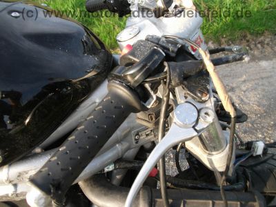 Triumph_Daytona_955i_CRASH_wie_Sprint_RS_ST_Speed_Triple_955_T_509_595_695_T509_T595_T695_23.jpg