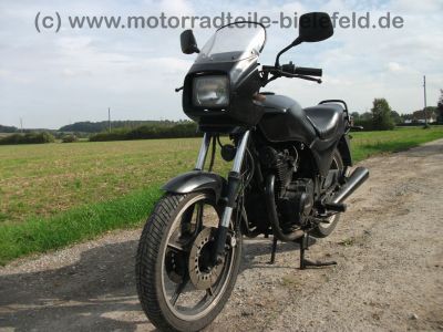 Kawasaki_GPZ_305_schwarz_20kW_24tkm_wie_GPz_KZ_Z_CSR_EX_250_305_A_B_2.jpg