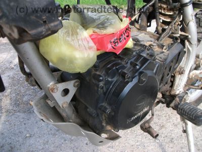 Kawasaki_KLR_250_schwarz_BSM_Auspuff_wie_KL_600_650_KLR250_KLR600_A_B_D_250D_126.jpg