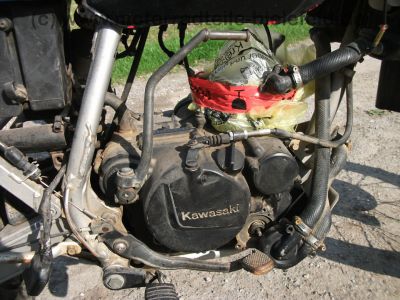 Kawasaki_KLR_250_schwarz_BSM_Auspuff_wie_KL_600_650_KLR250_KLR600_A_B_D_250D_67.jpg
