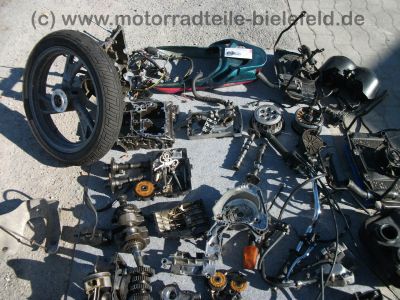 Yamaha_TDM_850_3VD_gruen_Wrack_Teile_wie_XTZ_750_3LD_4TX_Rahmen_Motorteile_70.jpg