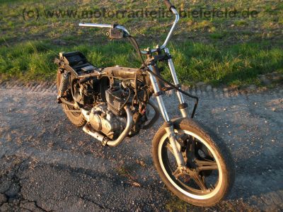 Honda_CM_400_T_NC01_Wrack_wie_CB_250_400_T_N_C_MC06_30.jpg
