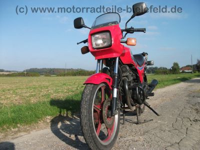 Kawasaki_GPz_305_rot_EX305_GIVI_wie_EX_Z_KZ_GPz_CSR_250_305_A_B_3.jpg