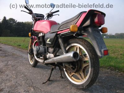 Honda_CB_400N_rot_2__original_Auspuff_wie_CB_CM_250_400_CB250_CB400_N_T_C_20.jpg