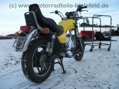 Honda_VF_750_C_Magna_RC09_gelb_wie_700_V45_C_F_S_RC07_RC15_RC21_105.jpg