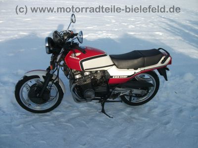 Honda_CBX_550_F_PC04_MOTAD_Auspuff_4in1_wie_CBX_400_550_F_F2_5.jpg