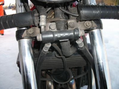 Honda_CBX_550_F_PC04_MOTAD_Auspuff_4in1_wie_CBX_400_550_F_F2_82.jpg
