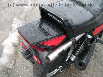 Honda_CBX_750_F_RC17_Nighhawk_S_rot-schwarz_Crash_-_Motor_wie_CB_750_Sevenfifty_RC42_23.jpg