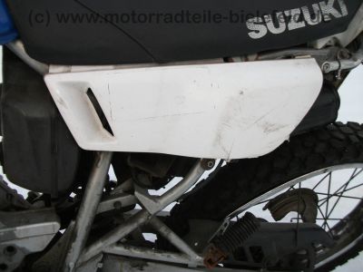 Suzuki_DR_125_SE_blau_Crash_-_Technik_wie_GN_GZ_DR_125_S_SE_Marauder_25.jpg