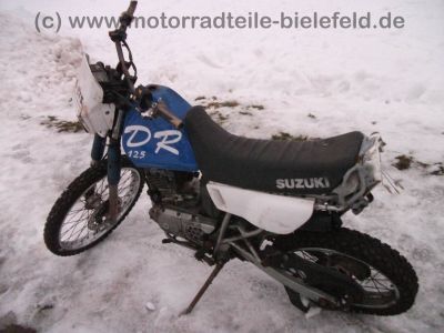 Suzuki_DR_125_SE_blau_Crash_-_Technik_wie_GN_GZ_DR_125_S_SE_Marauder_4.jpg