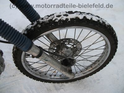 Suzuki_DR_125_SE_blau_Crash_-_Technik_wie_GN_GZ_DR_125_S_SE_Marauder_56.jpg