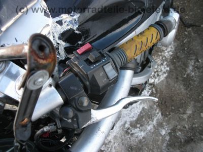 Yamaha_FZR_600_3HF_schwarz_Crash_-_wie_FZ_FZR_600_750_3HE_24.jpg