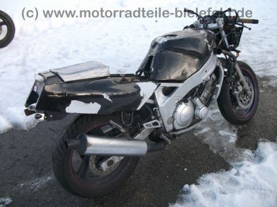 Yamaha_FZR_600_3HF_schwarz_Crash_-_wie_FZ_FZR_600_750_3HE_27.jpg