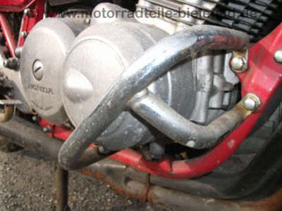 Honda_CB_900_F_900F_Boldor_SC01_rotmetallic_Marshall_Auspuff_4in1_Tommaselli_Giuliari_Sitzbank_wie_SC04_750_K_KZ_F_RC01_RC04_56.jpg