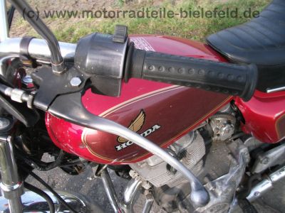 Honda_CM_400_T_400T_original_rot_NC01_Chopper_Sturzbuegel_Fehling_Sissybar_wie_CB_CM_250_400_T_N_30.jpg