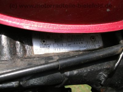 Yamaha_XJ_550_4V8_rot_KONI_wie_XJ_400_500_600_101.jpg