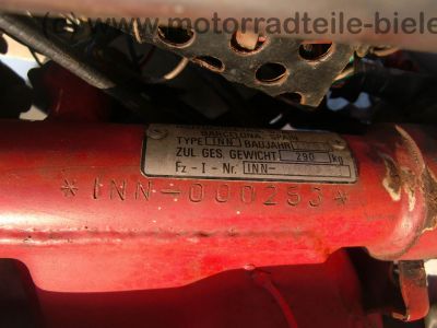 Yamaha_DT_50_MX_Typ_1NN_rot-weiss_-_wie_RD_DT_50_80_125_M_MX_13N_2M4_66.jpg