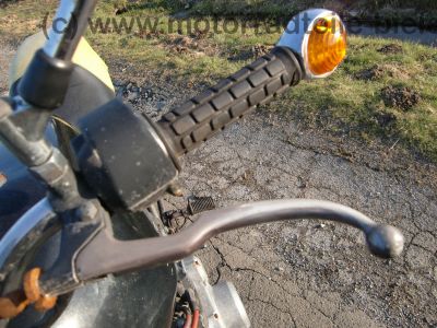 Suzuki_GS_550_M_Katana_gelb_-_wie_GS_400_500_550_750_D_E_19.jpg