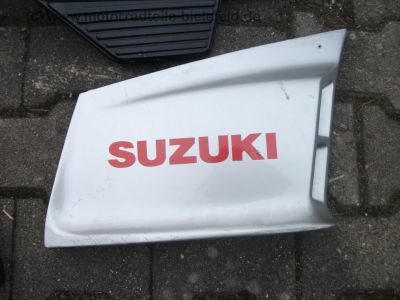 Suzuki_GSX_1100_EF_GV71C_KRAUSER_Gepaecktraeger_Koffertraeger_Gepaecksystem_erst_49tkm_-_wie_GSX_750_1100_ES_EF_E_GV_71_A_B_C_132.jpg