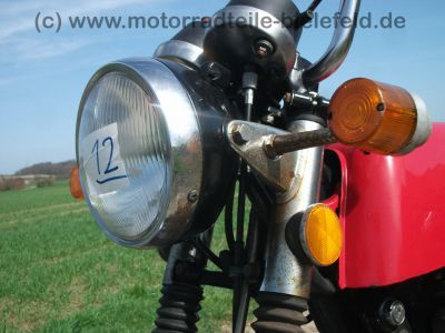 Honda_CB_200_Twin_feuerwehrrot_Speiche_-_wie_CB_CM_CJ_125_185_250_350_360_K_G_T_Twin_C_37.jpg