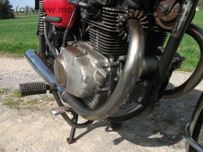 Honda_CB_200_Twin_feuerwehrrot_Speiche_-_wie_CB_CM_CJ_125_185_250_350_360_K_G_T_Twin_C_75.jpg