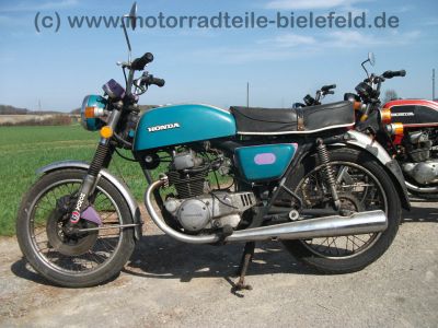 Honda_CB_200_Twin_mint-lila_Speiche_-_wie_CB_CM_CJ_125_185_250_350_360_K_G_T_Twin_C_24.jpg