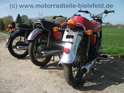 Honda_CB_200_Twin_orange_Speiche_-_wie_CB_CM_CJ_125_185_250_350_360_K_G_T_Twin_C_3.jpg