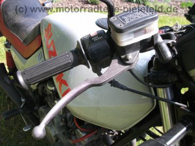 Suzuki_GS_550_M_KATANA_silber-rot_Sturz_-_wie_GS_500_550_750_D_E_L__45.jpg