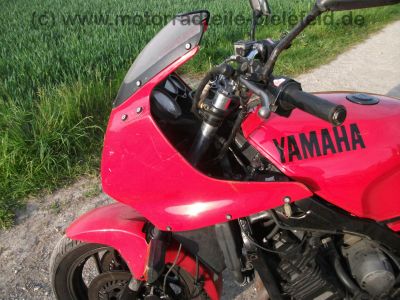 Yamaha_FZ_750_GENESIS_1FN_LSL_Superbike_Lenker_wie_FZR_FZ_400_600_750_2KK_3KT_1FV_1TV_55.jpg