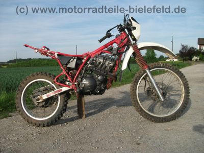 Yamaha_XT_350_55V_-_wie_TT_XT_250_350_500_550_600_3YT_2KF_43F_41.jpg