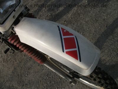 Yamaha_XT_350_55V_-_wie_TT_XT_250_350_500_550_600_3YT_2KF_43F_42.jpg