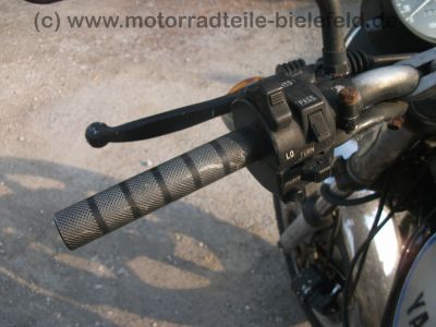 Yamaha_XS_750_1T5_Koffertraeger_SCHUH_MOTAD_Auspuff_3in1KONI_-_wie_GX_XS_650_850_1100_SE_D_E_SP_F_SF_92.jpg