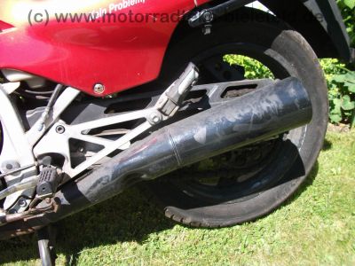 Honda_VF_1000_F2_Bol_dOr_SC15_rot-silber_V4_wie_VF_400_500_700_750_1100_F_F2_C_S_R_SC16_24.jpg