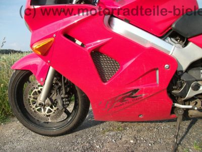 Honda_VFR_800_FI_RC46_2__Hd__Einarmschwinge_-_wie_VFR_750_F_RC24_RC36_VTR_1000_F_Firestorm_CBR_900_RR_Fireblade_23.jpg