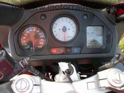 Honda_VFR_800_FI_RC46_2__Hd__Einarmschwinge_-_wie_VFR_750_F_RC24_RC36_VTR_1000_F_Firestorm_CBR_900_RR_Fireblade_29.jpg