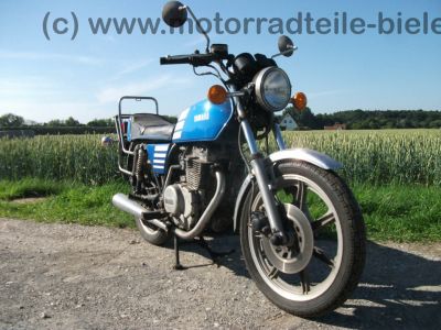 Yamaha_XS_360_blau_1U4_Twin_Gepaecktraeger_-_wie_XS_250_1U5_400_SE_2A2_4G5_54.jpg
