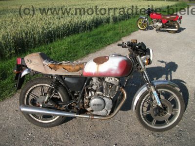 Yamaha_XS_400_2A2_rotbraun_Twin_-_wie_3N7_XS_250_1U5_XS_360_1U4_XS_400_SE_4G5_62.jpg