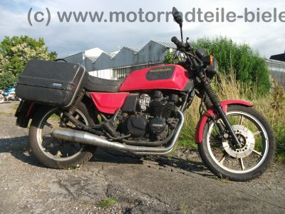 Kawasaki_Z_550_GT_Kardan_Koffer_Gepaecktraeger_Koffertraeger_-_wie_GPZ_Z_KZ_305_400_500_550_750_GT_E_UT_LTD_47_.jpg