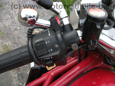 Suzuki_GSF_400_BANDIT_GK75B_rot_25kW_-_wie_GSF_GSX_600_750_F__49.jpg