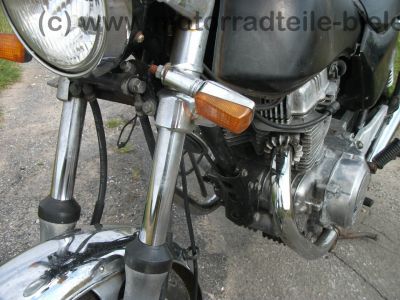 Honda_CB_400_N_schwarz_orig__Auspuff_HM_443_442_-_wie_CB_CM_250_400_450_T_N_22.jpg