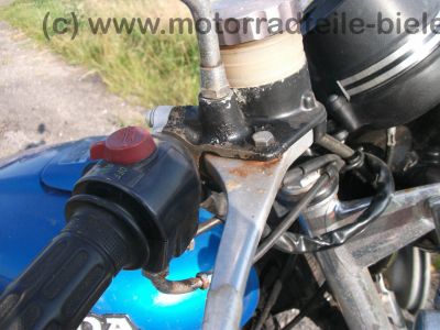 Honda_CB_400_T_blau_orig__Auspuff_HM_413_414_Gepaecktraeger_-_wie_CB_CM_250_400_450_T_N_116.jpg