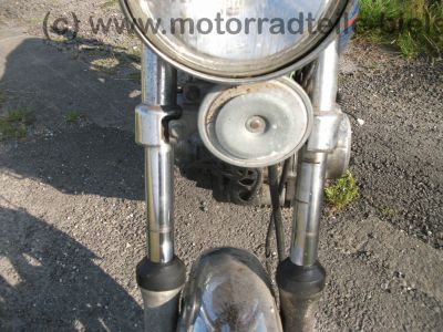 Honda_CB_400_T_blau_orig__Auspuff_HM_413_414_Gepaecktraeger_-_wie_CB_CM_250_400_450_T_N_56.jpg