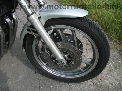 Yamaha_XJ_900_weiss-silber_58L_1__Hd__KONI_Spiegler_Stahlflex_wie_XJ_650_750_F_N_31A_4BB_3NG_2HL_4K0_41Y_11M_66.jpg