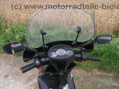 Yamaha_Maxster_XQ_125__SE05_98_kmh_Scheibe_BOS_Auspuff_Topcase_mit_Traeger_-_wie_Majesty_MBK_Thunder_Skyliner_22.jpg