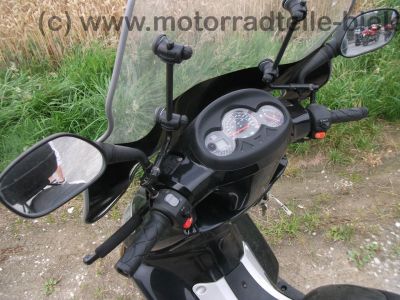 Yamaha_Maxster_XQ_125__SE05_98_kmh_Scheibe_BOS_Auspuff_Topcase_mit_Traeger_-_wie_Majesty_MBK_Thunder_Skyliner_38.jpg