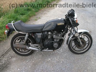 Yamaha_XJ_550_schwarz_Chrombuegel_Heckbuegel_-_wie_XJ_400_500_600_650_750_5.jpg