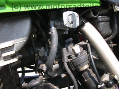 Kawasaki_KLR_650_C_gruen_SEBRING_Auspuff_31kW_-_wie_KL_KLR_KLX_250_600_650_A_B_C_R__30.jpg