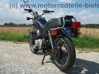 Yamaha_SR_125_10F_blau_103_kmh_Chopper_neues_Modell_2002_2.jpg