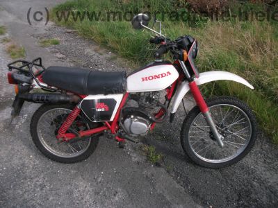 Honda_XL_185_S_rot-weiss_Gepaecktraeger_-_wie_XL_CL_TL_SL_50_90_100_125_185_200_250_S_45.jpg